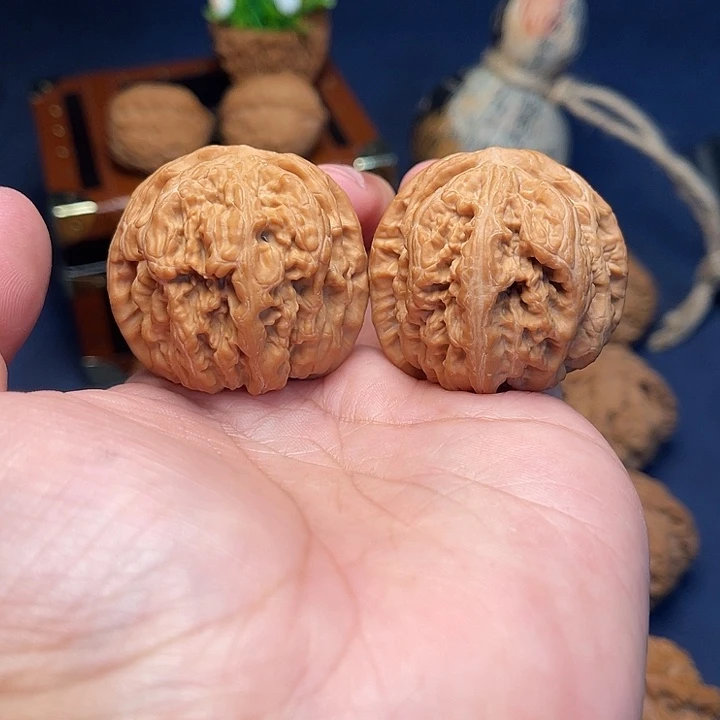 文玩核桃把件40小大粗筋