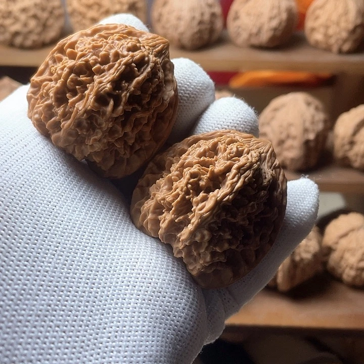 吊坠文玩核桃满天星狮子头45