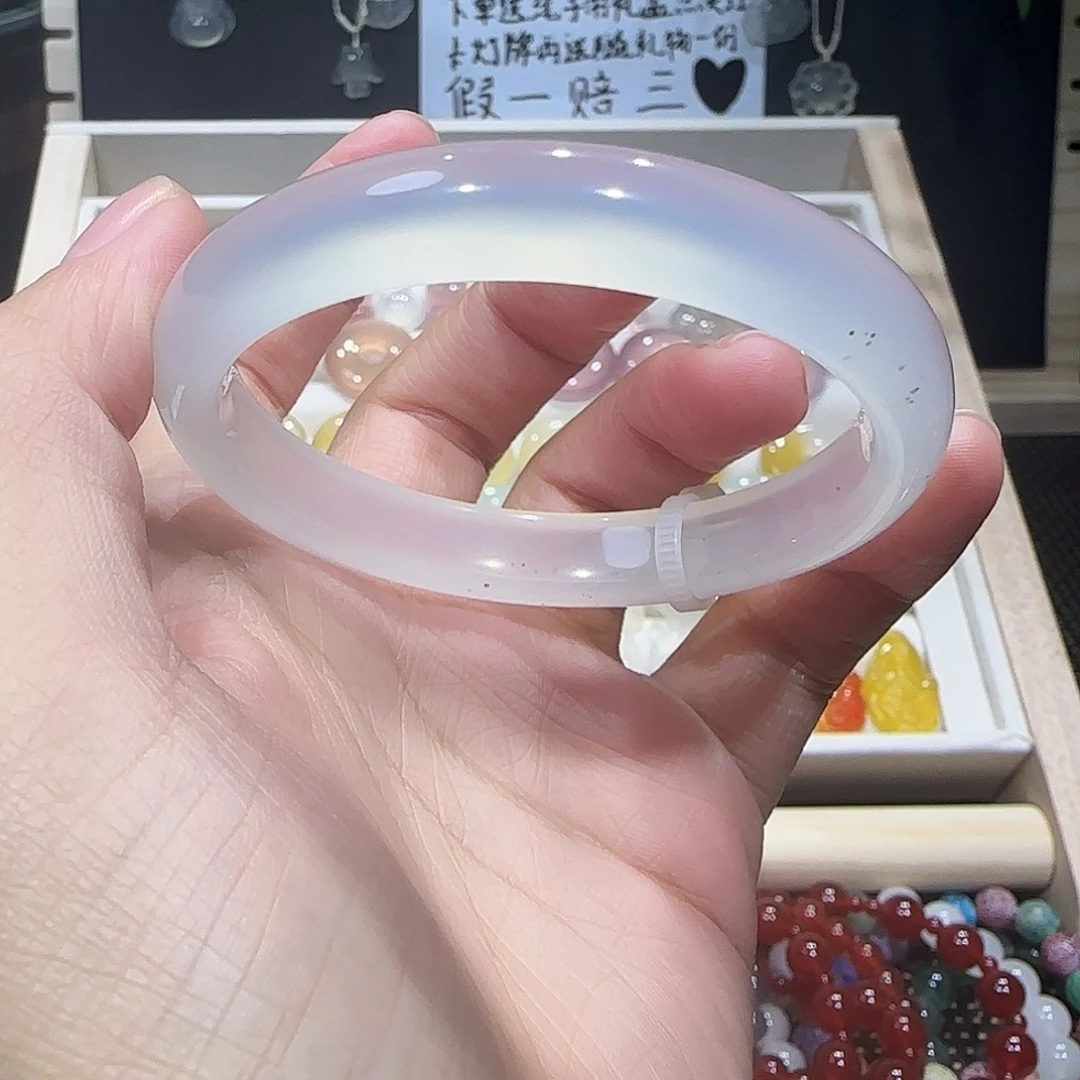 玛瑙/玉髓未镶嵌手镯54红纱