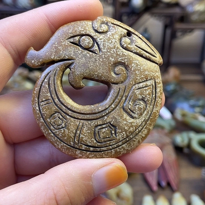 和田玉（糖玉）未镶嵌挂件