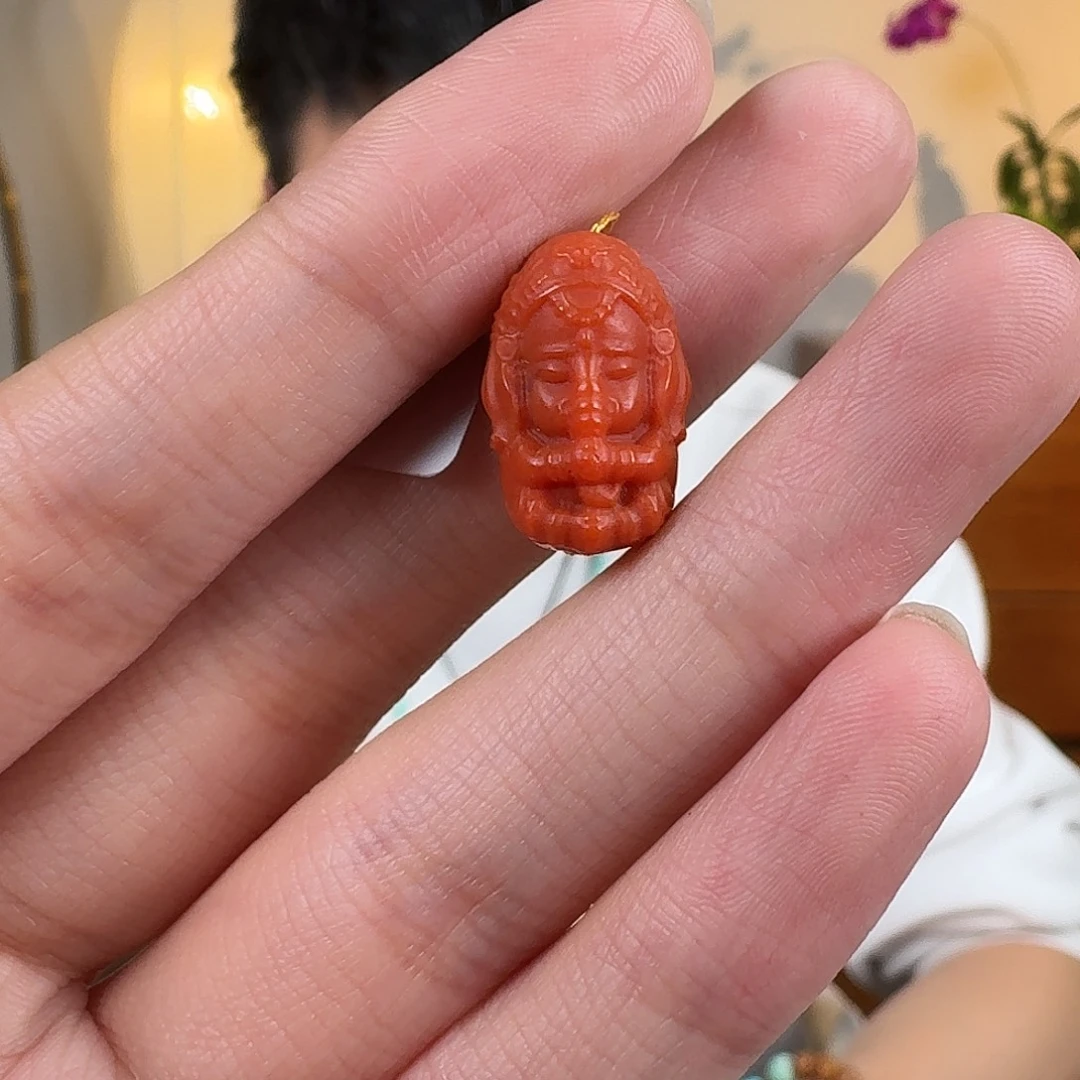 南红玛瑙未镶嵌珠宝奇石