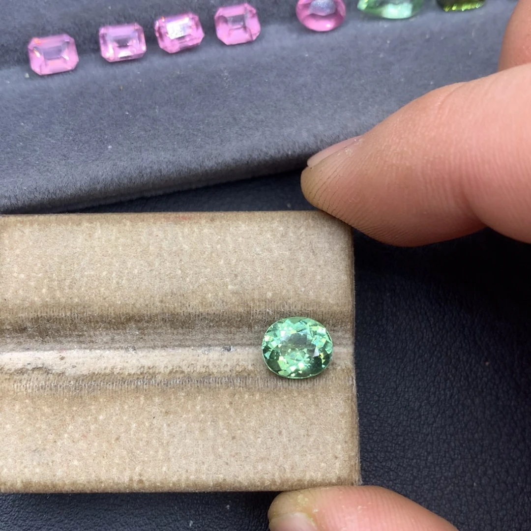 未镶嵌裸石碧玺1.57ct全净