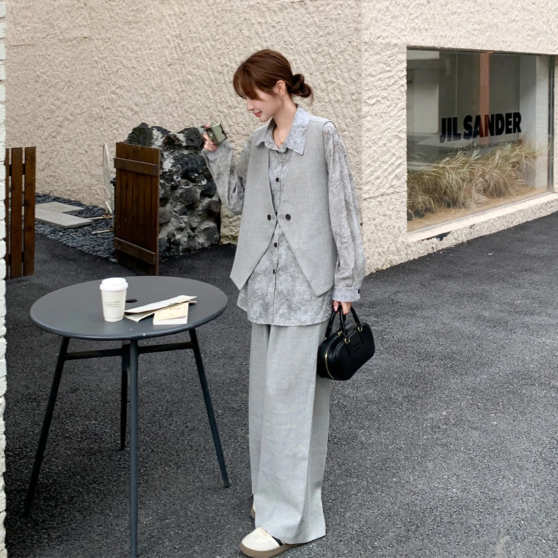 老钱风氛围感马甲衬衫阔腿裤2025春秋新款韩系松弛感ins风三件套