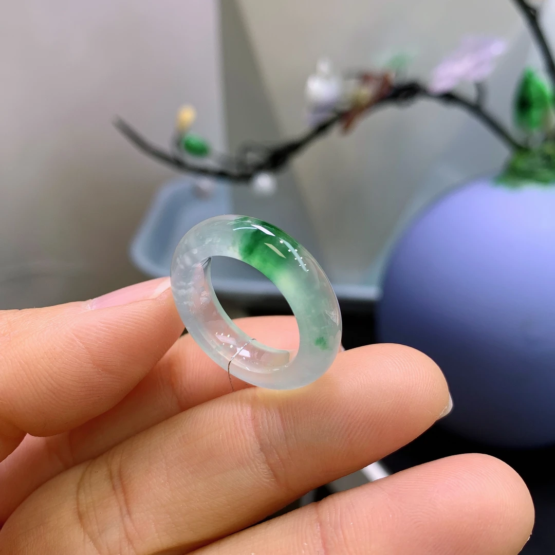 11圈口缅甸天然翡翠A货木那雪花冰飘绿戒指A767#