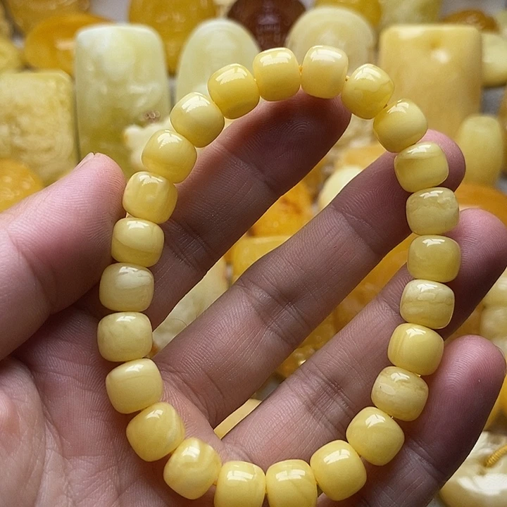 琥珀颈饰未镶嵌琥珀蜜蜡吊坠