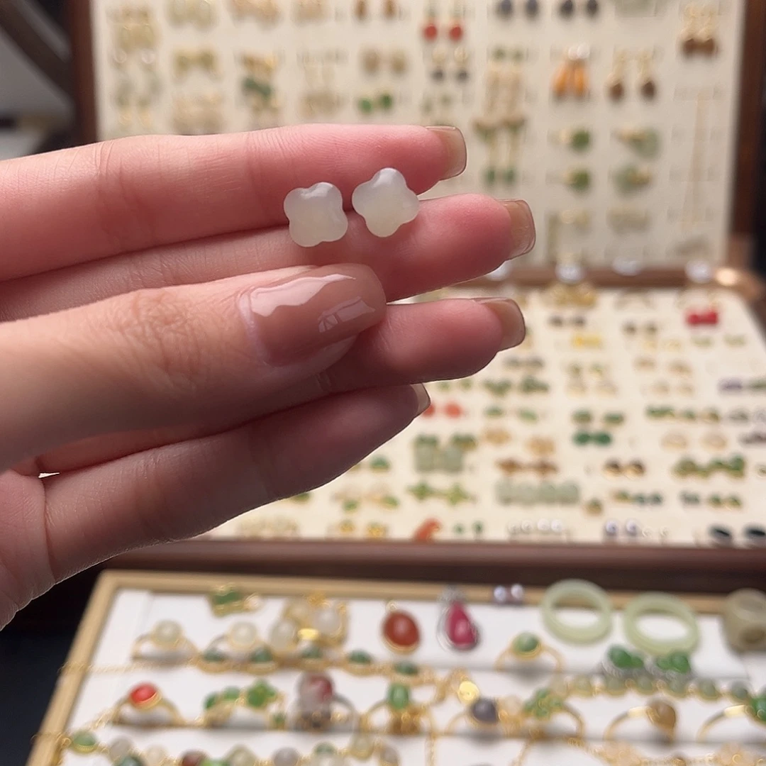 和田玉银S925镀金镶嵌耳饰