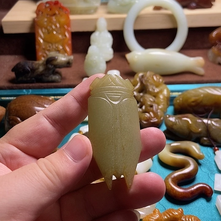 未镶嵌和田玉挂件