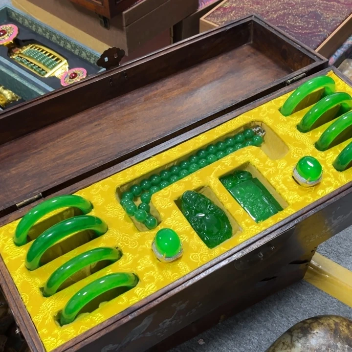 张***春石材闪购链接就在这里了呀