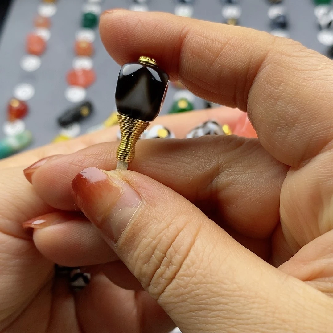 玛瑙/玉髓饰品合金