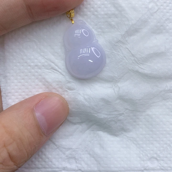 颈饰18K金镶嵌翡翠