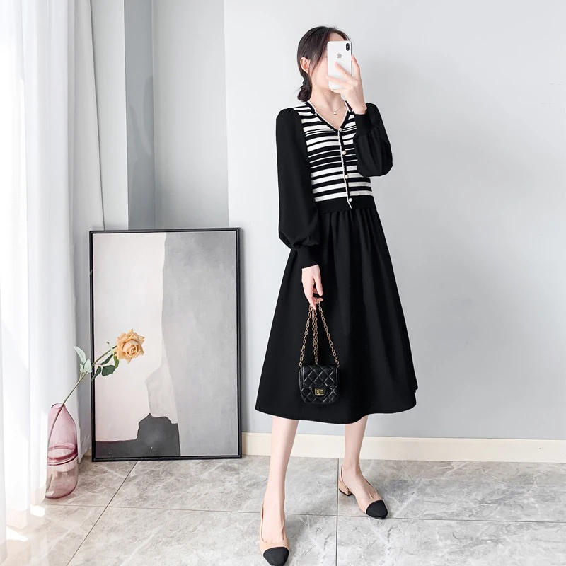 法式V领条纹拼接长款修身显瘦泡泡袖大裙摆连衣裙