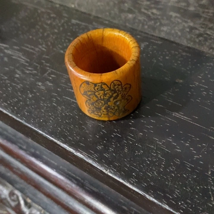 瓷片人**值