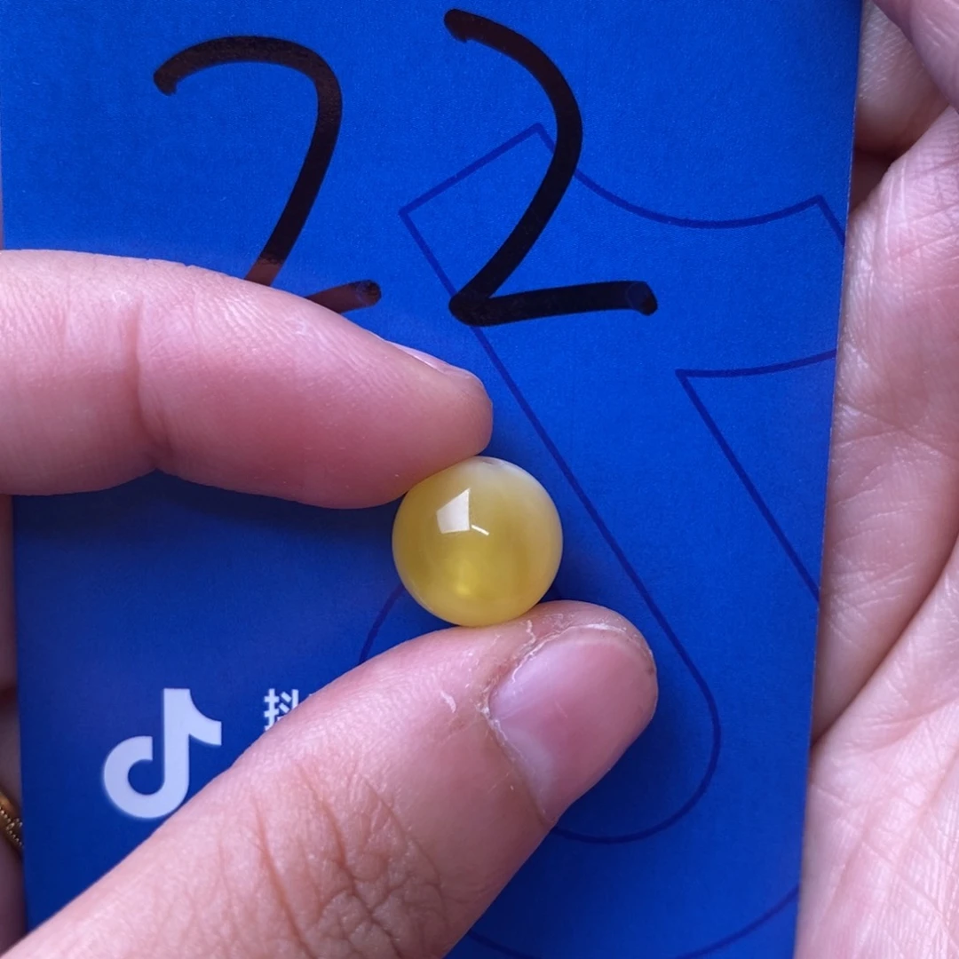 未镶嵌蜜蜡裸石万*生蜜蜡