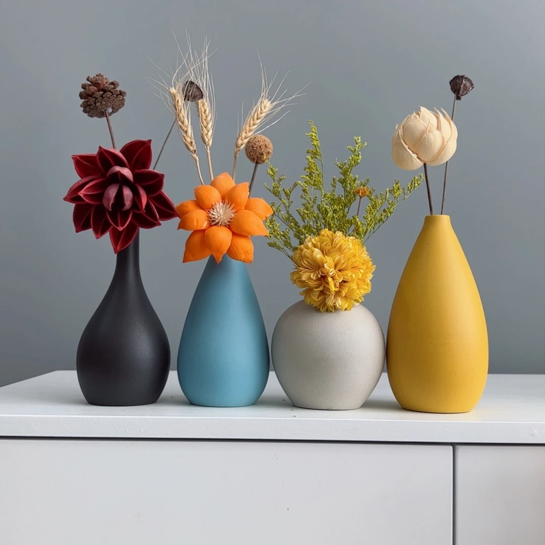 摆件陶瓷小花瓶摆件含花总高约20-30cm