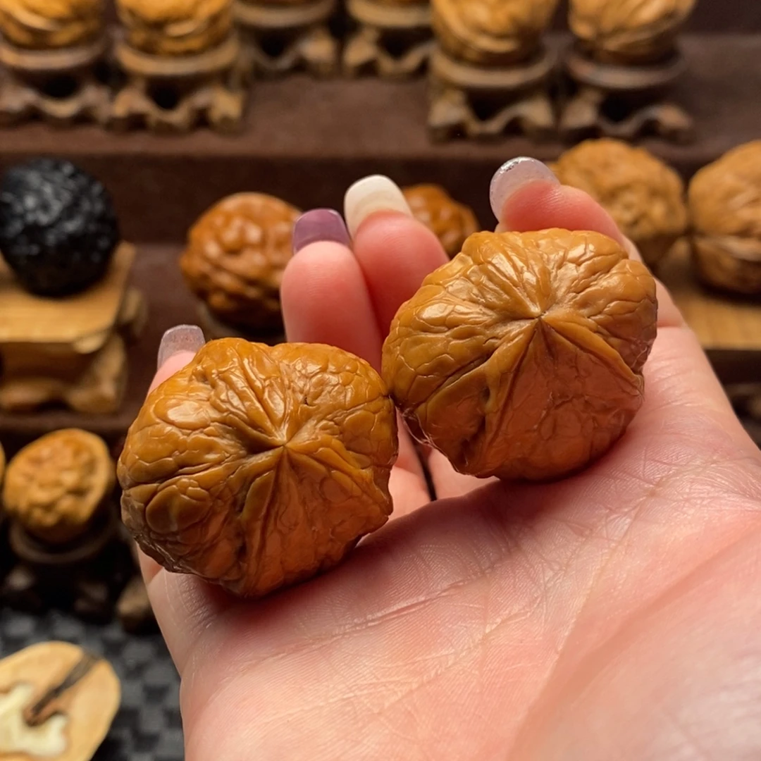 把件文玩核桃34水晶三棱