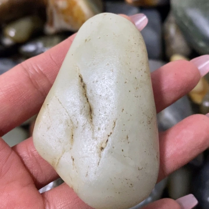 未镶嵌和田玉（糖玉）挂件