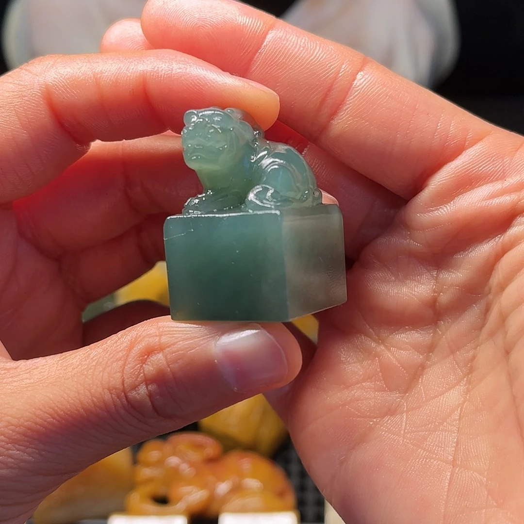 寿山石印石这么大岁数怎么