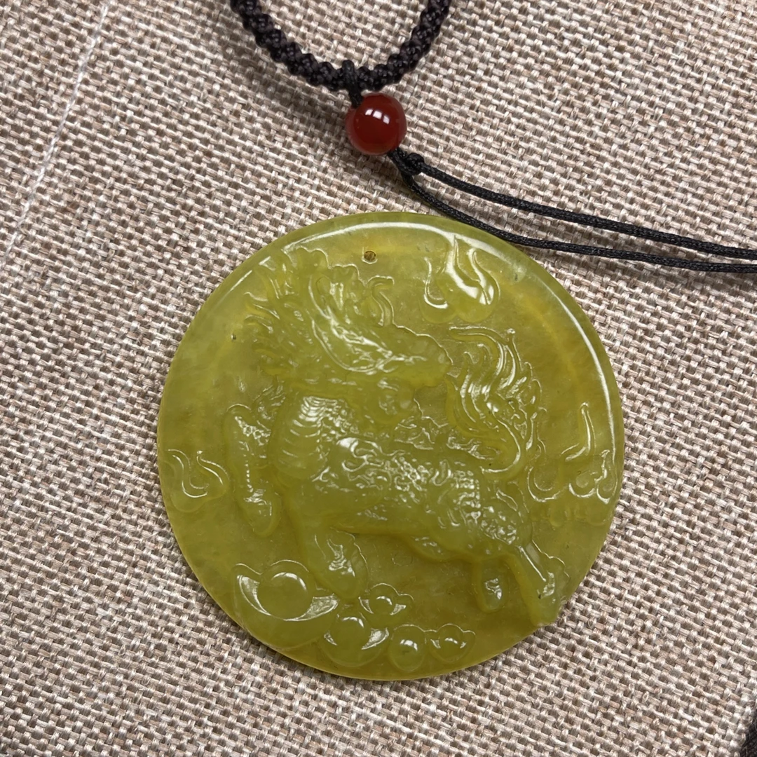 岫玉麒麟吊坠 挂件
