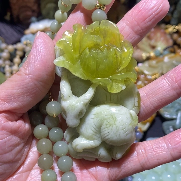 岫玉岫玉吊坠未镶嵌