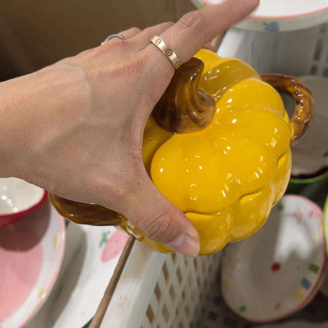 摆件微瑕品介意别拍谢谢！