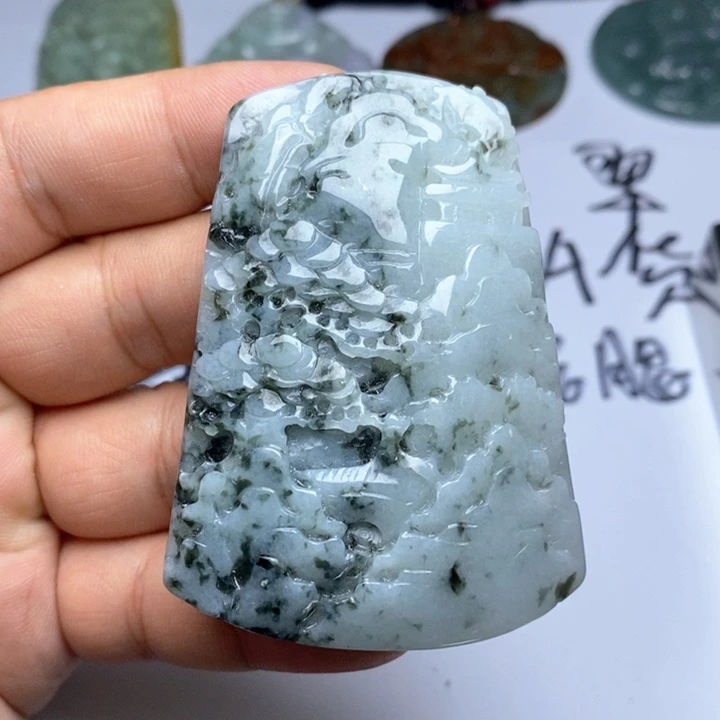 颈饰未镶嵌翡翠翡翠