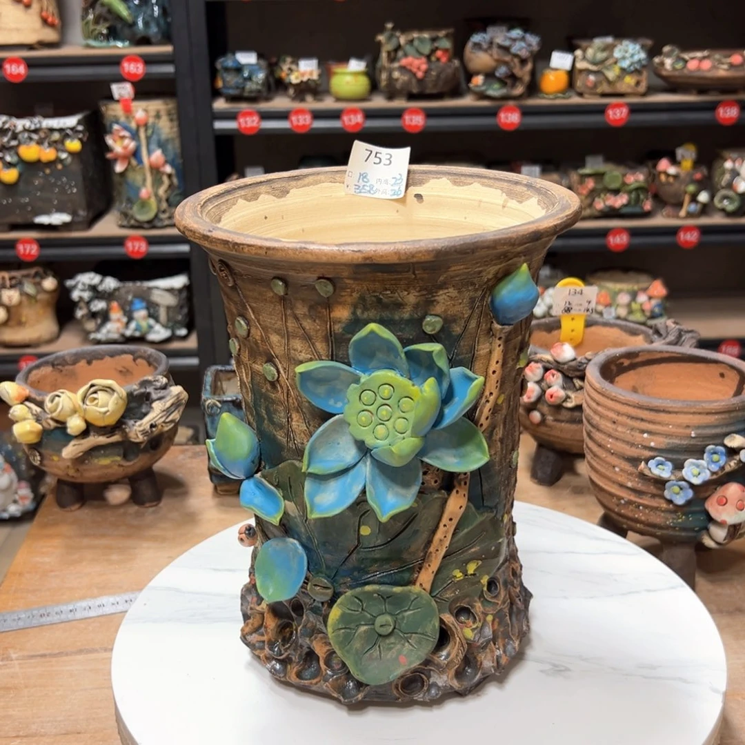 红陶753微瑕，雨田花器