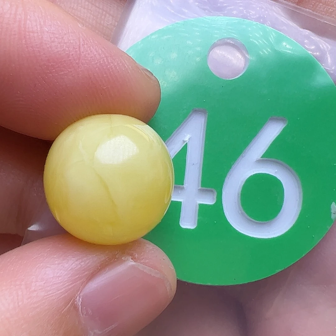 裸石蜜蜡未镶嵌14m m