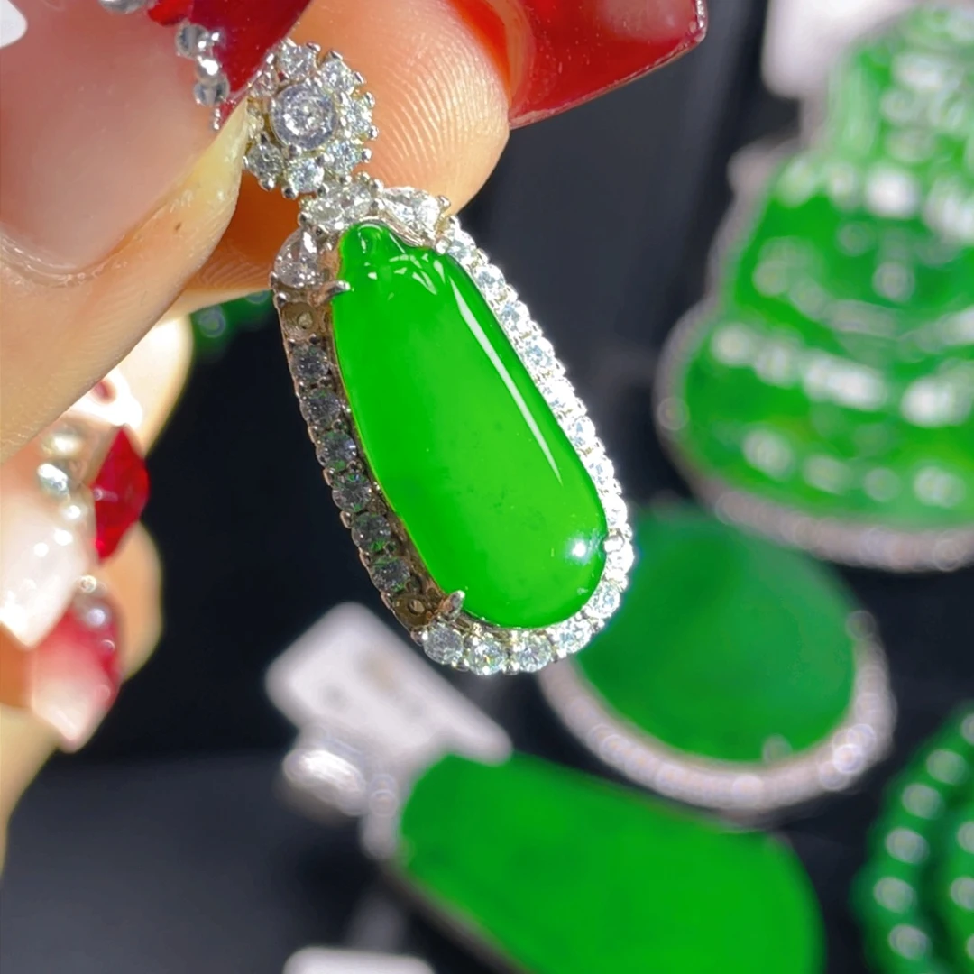 翡翠吊坠(不含链)未镶嵌