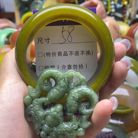 未镶嵌蛇纹石玉手镯