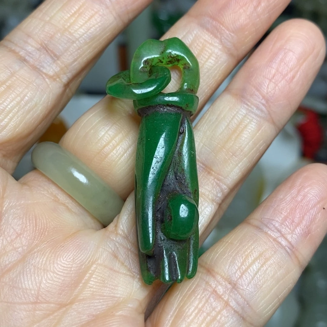 和田玉（糖玉）未镶嵌颈饰