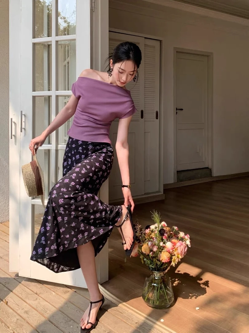 显瘦高腰时尚一字肩短袖T恤气质上衣女夏甜美碎花半身裙温柔套装
