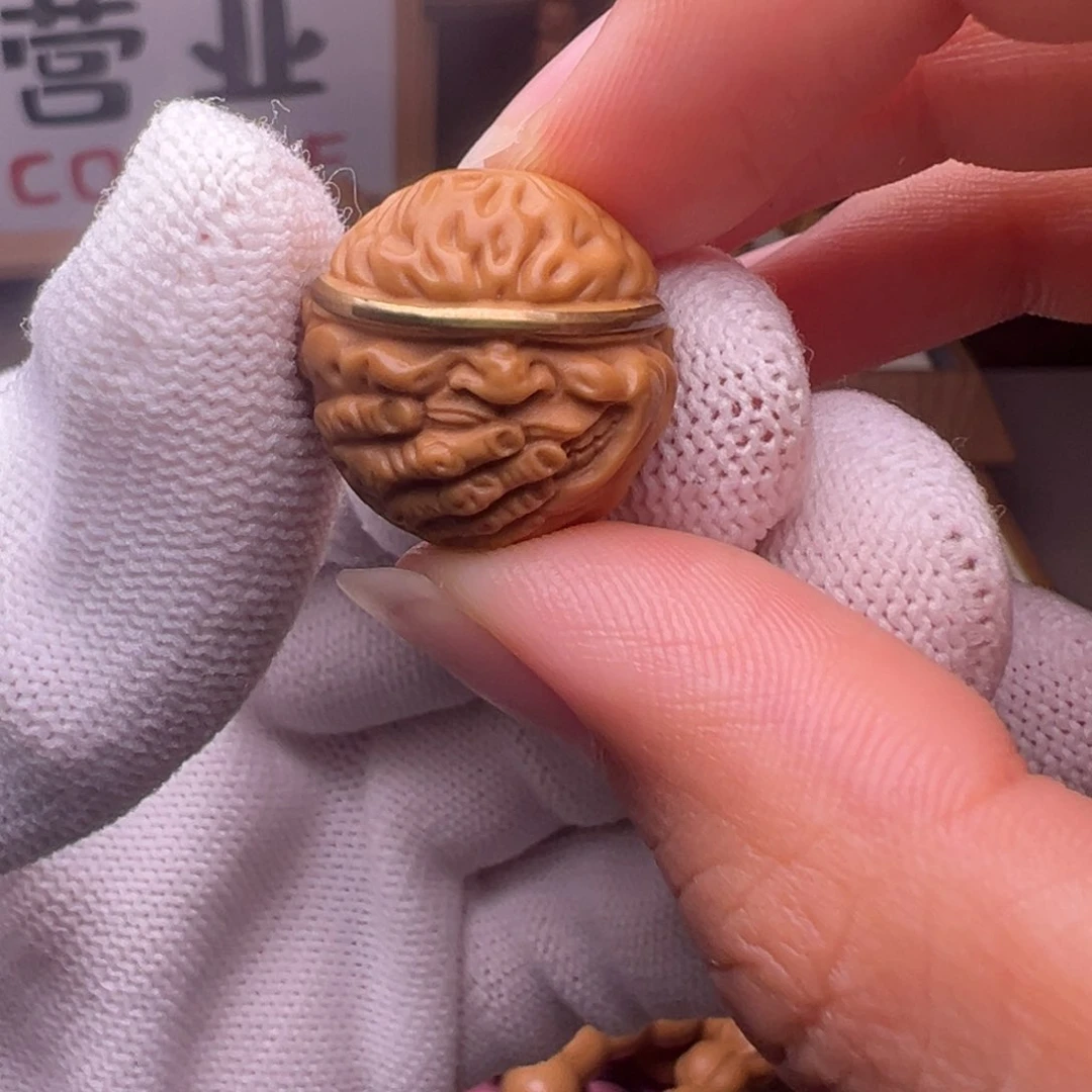猴头核桃把件镶嵌款盲僧18左右尺寸全品有正常封口线