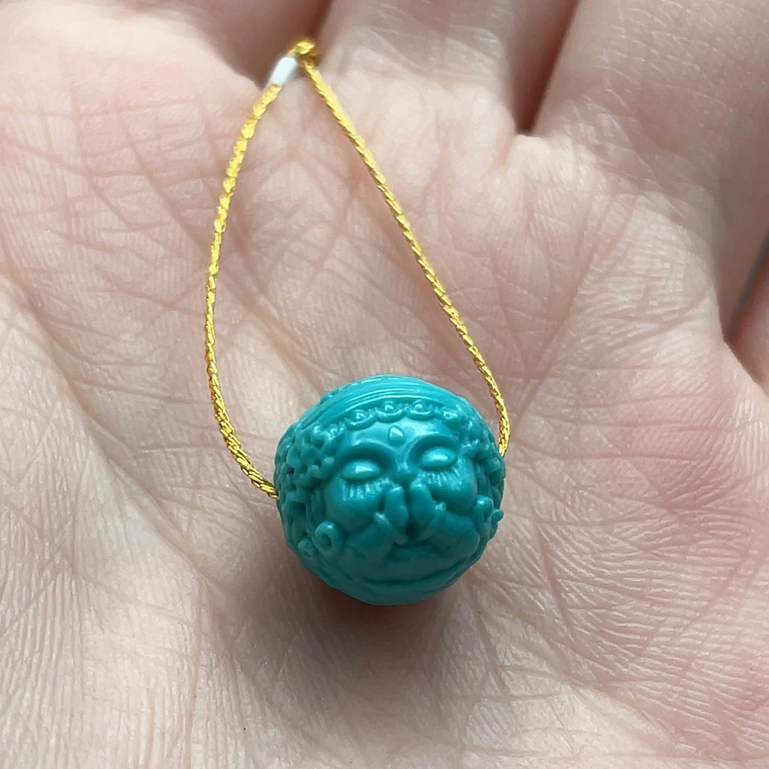 绿松石未镶嵌颈饰