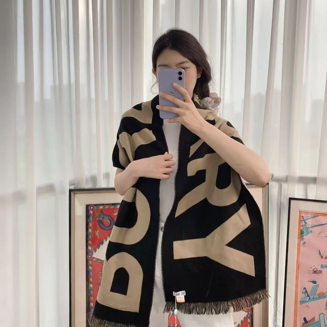 95新 BURBERRY/博柏利 围巾黑色/250511LCCLB01