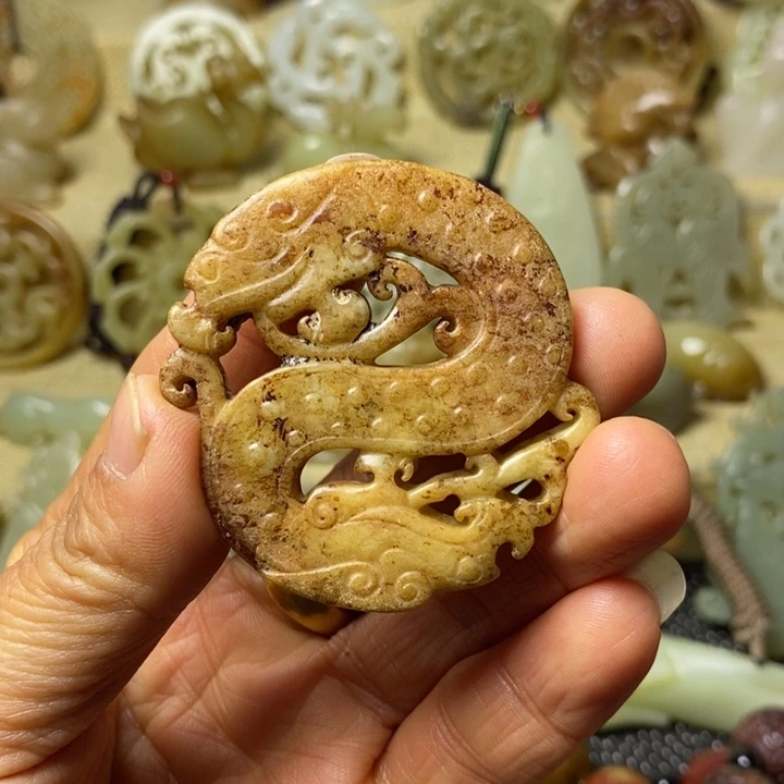 和田玉挂件未镶嵌