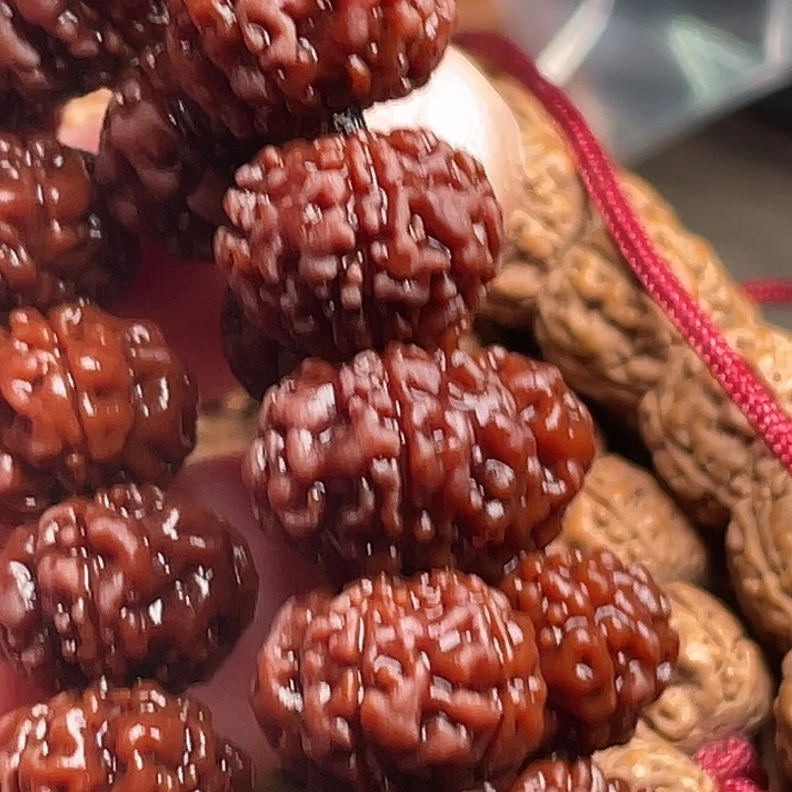 金刚菩提吊坠梅花