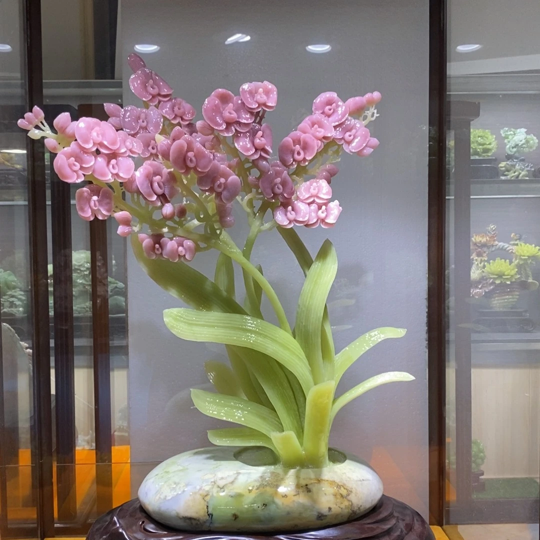 未镶嵌蛇纹石玉珠宝奇石