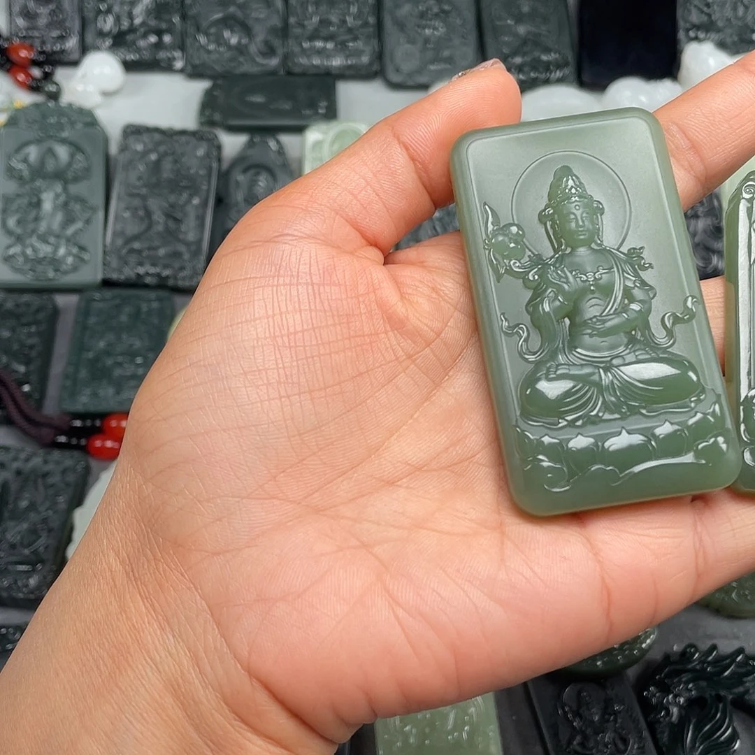 和田玉未镶嵌颈饰