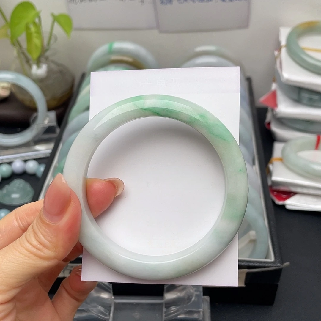 翡翠手镯未镶嵌57正圈