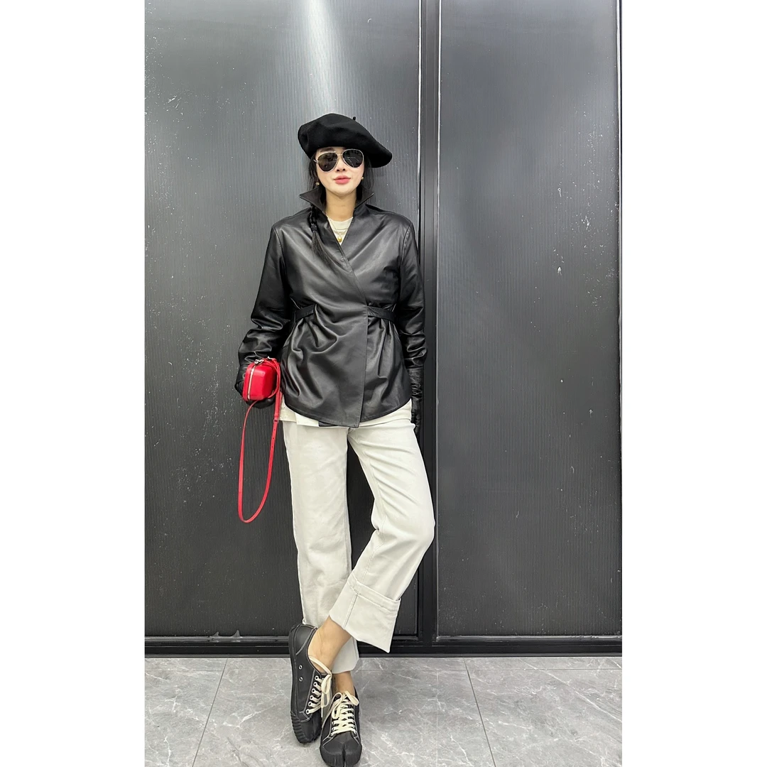 时尚欧货简约翻领真皮衬衫女收腰显瘦交叉上衣设计感皮衣气质洋气