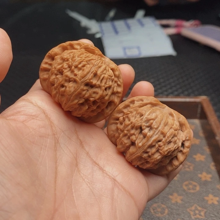 把件文玩核桃闷白41尺