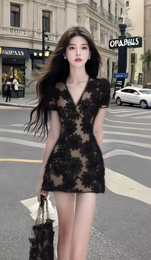 新款时尚小香风轻奢黑色V领短袖收腰连衣裙女氛围感时尚气质女装
