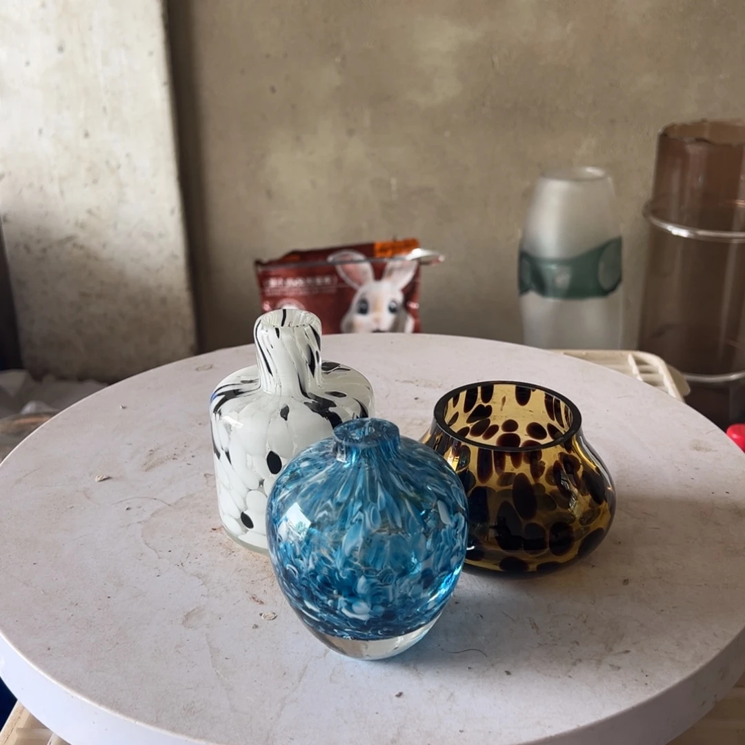 弘扬琉璃花器微瑕