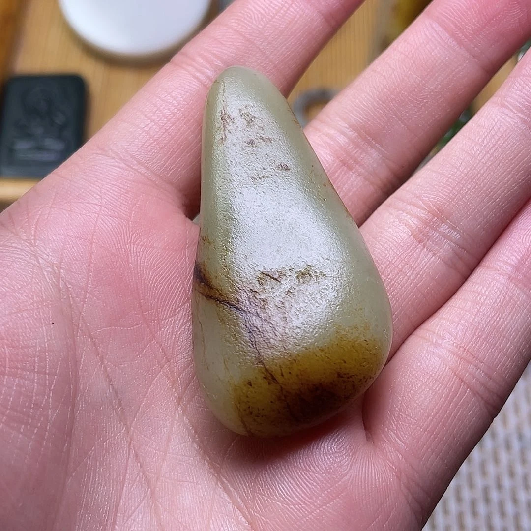 未镶嵌和田玉车挂