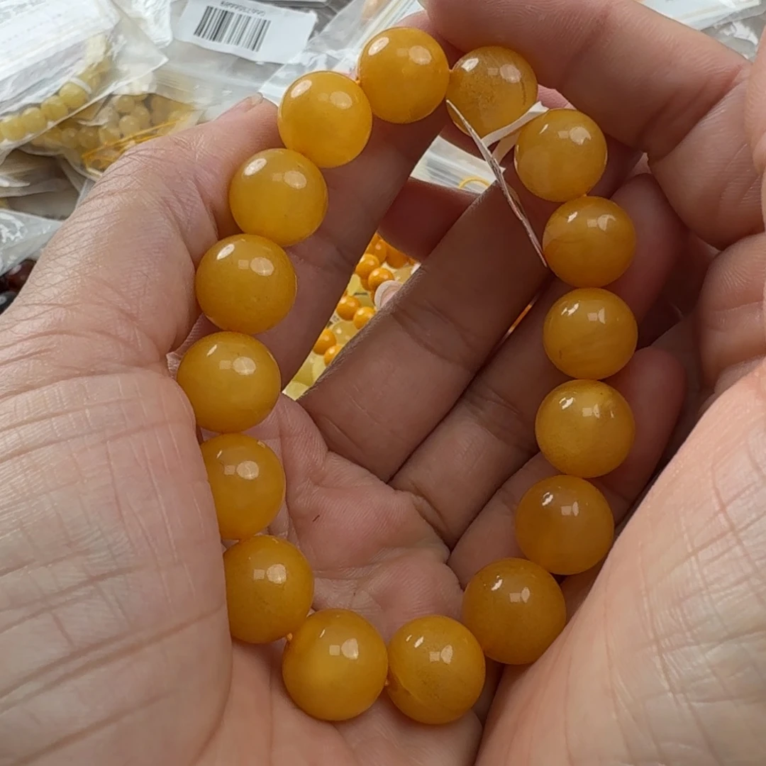 未镶嵌琥珀珠宝奇石