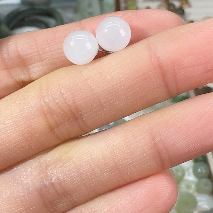 和田玉未镶嵌耳饰8mm