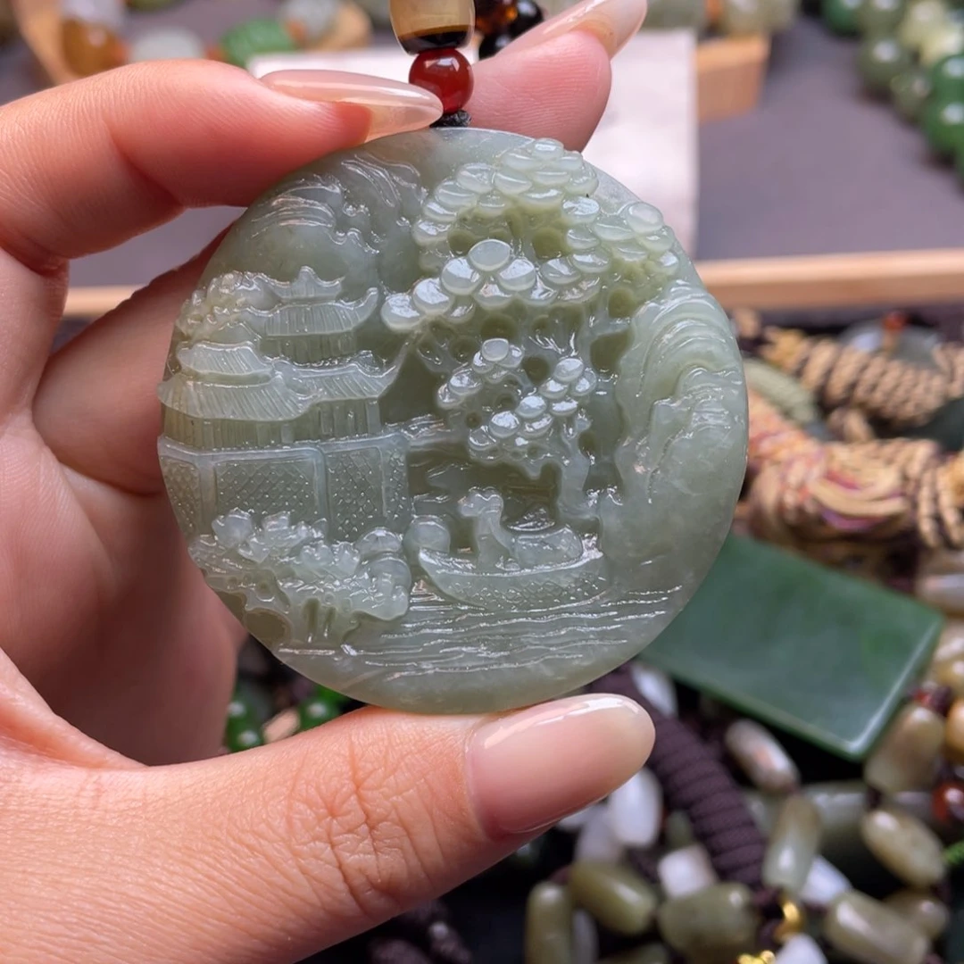 和田玉颈饰未镶嵌