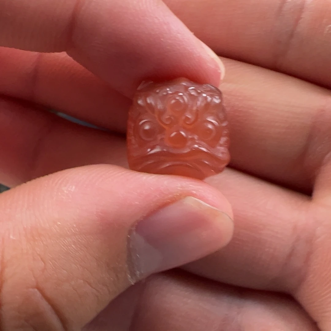 玛瑙/玉髓挂件未镶嵌卡14.7mm醒狮