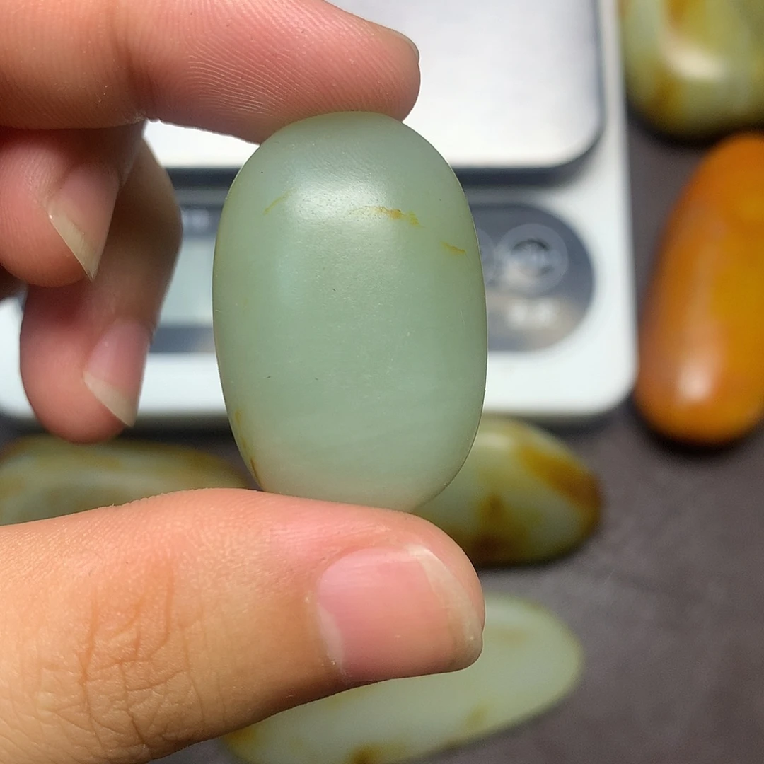 和田玉（糖玉）未镶嵌挂件