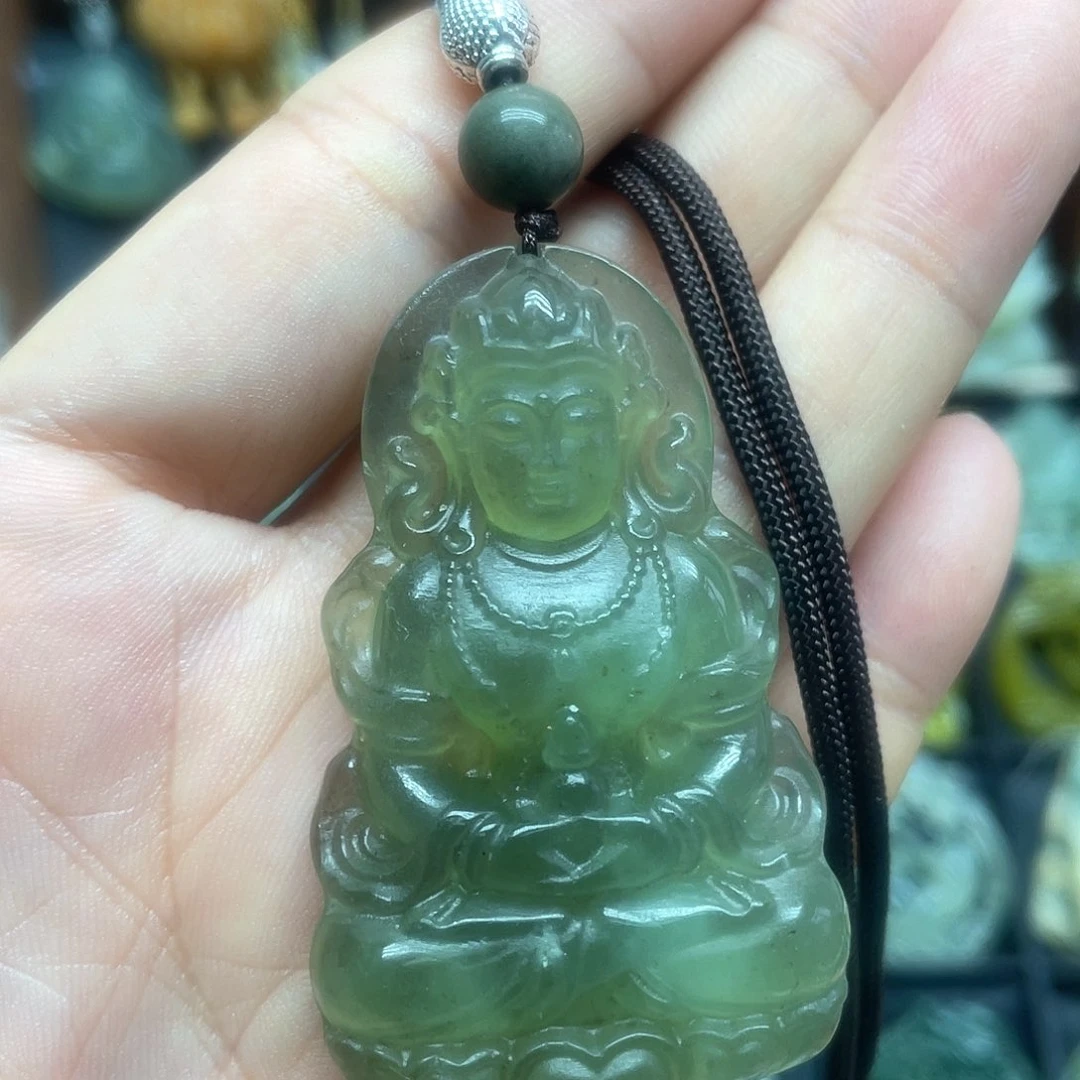 未镶嵌蛇纹石玉颈饰